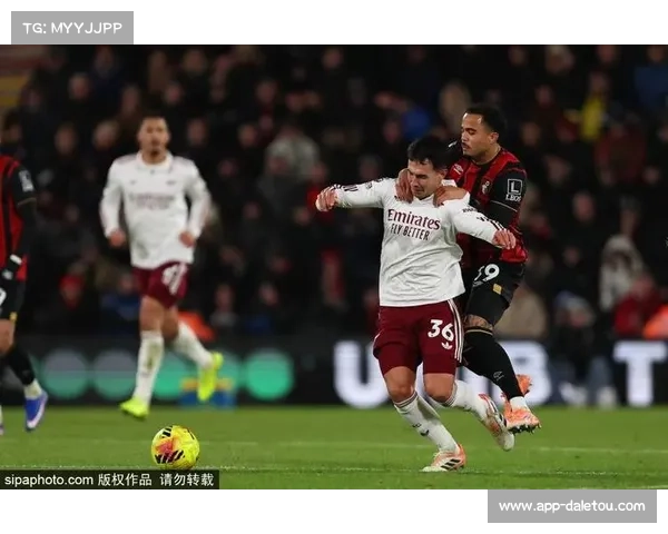 半场：阿森纳0-0利物浦，布拉德利伤退引发冲突